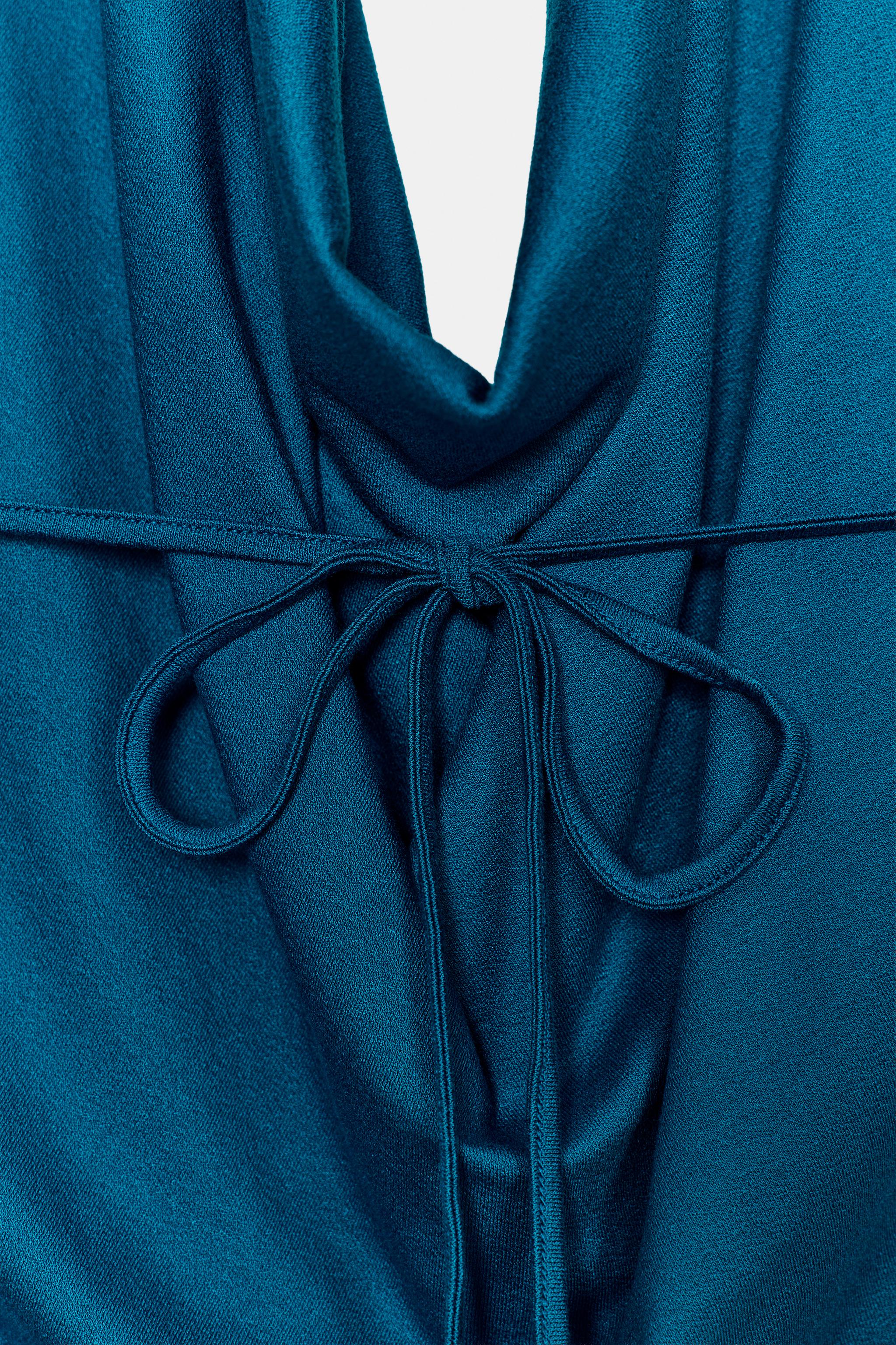 DRAPED HALTER TOP